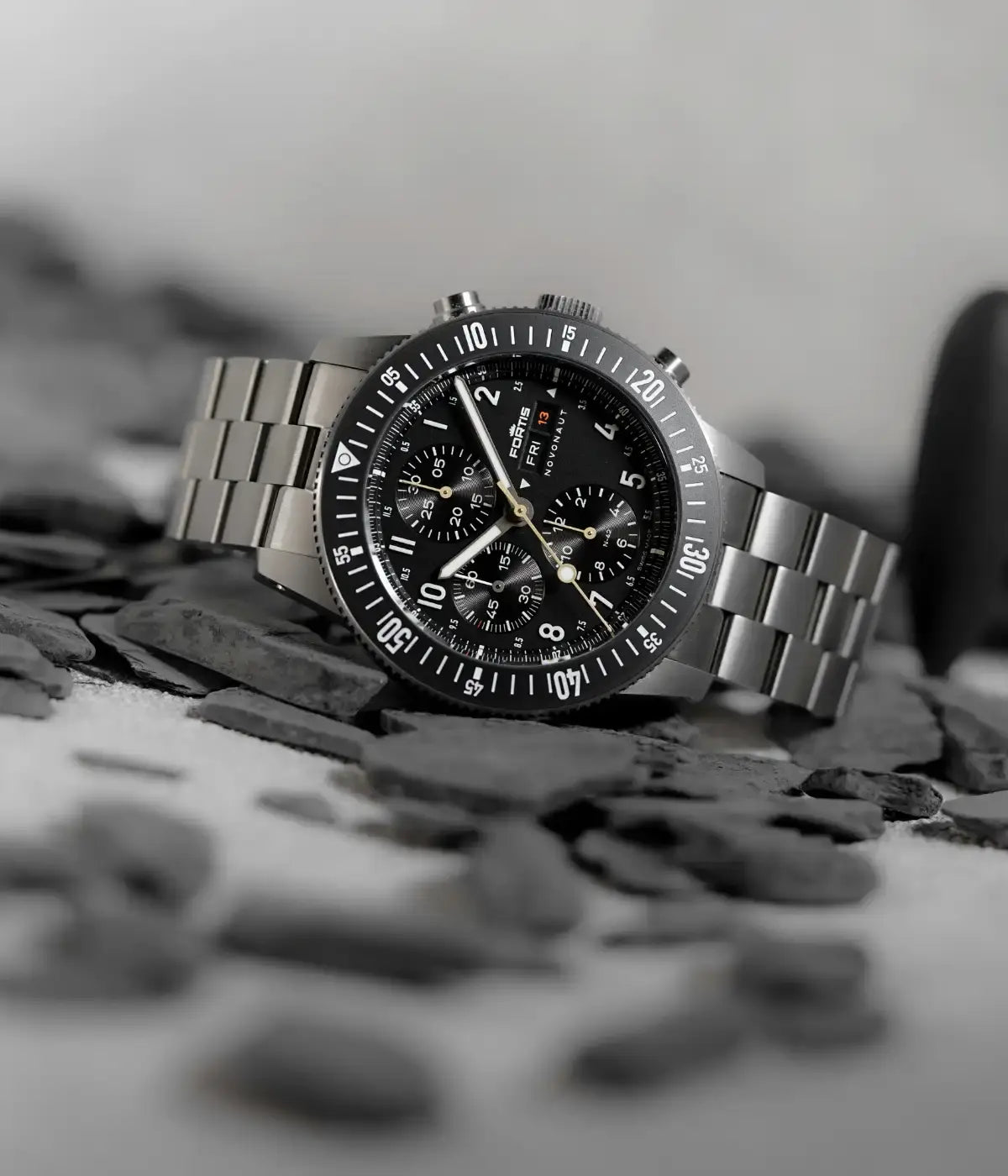 Fortis | Novonaut N-42 "Titan Legacy" | F2040017