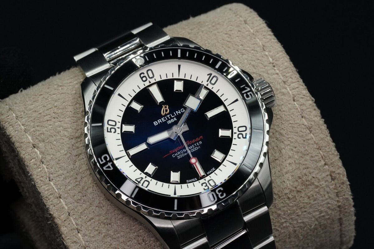 Breitling Superocean  | Ref. A17375211B1A1 | 42mm