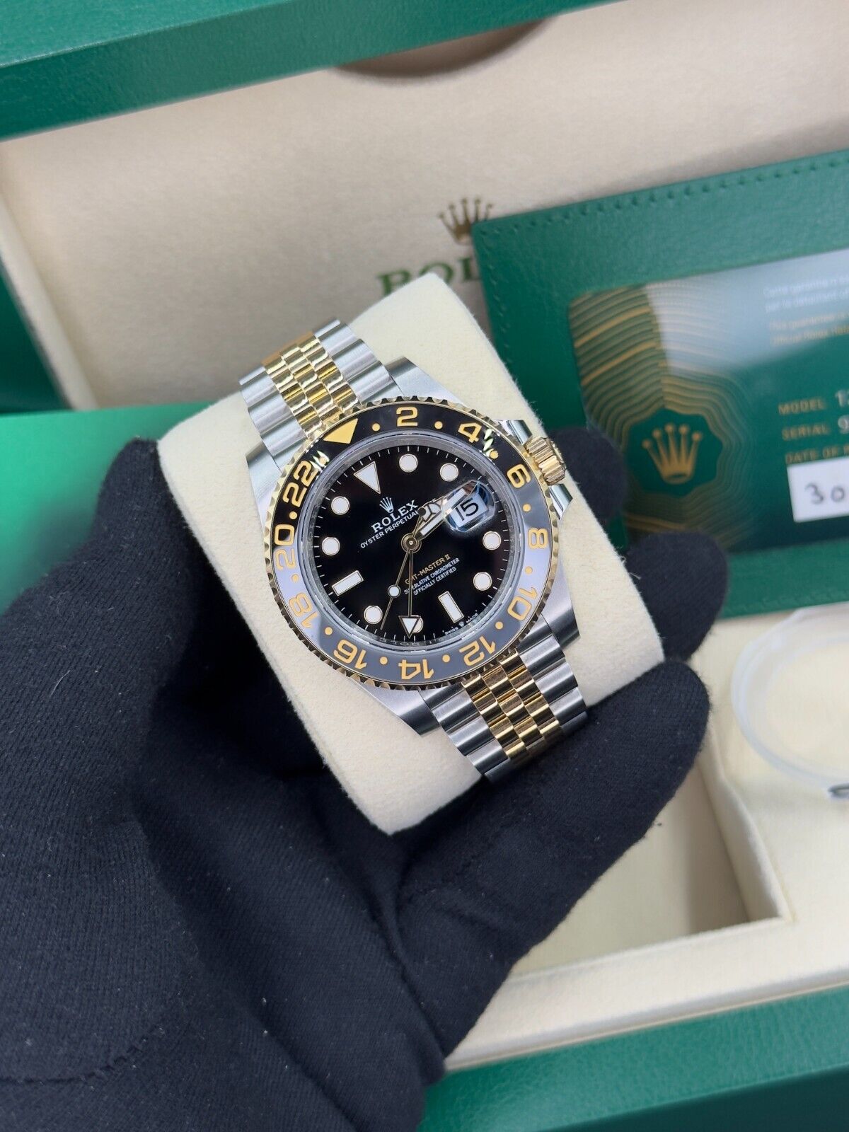 Rolex GMT Master II | Ref. 126713GRNR | Mint condition | "Bumblebee"