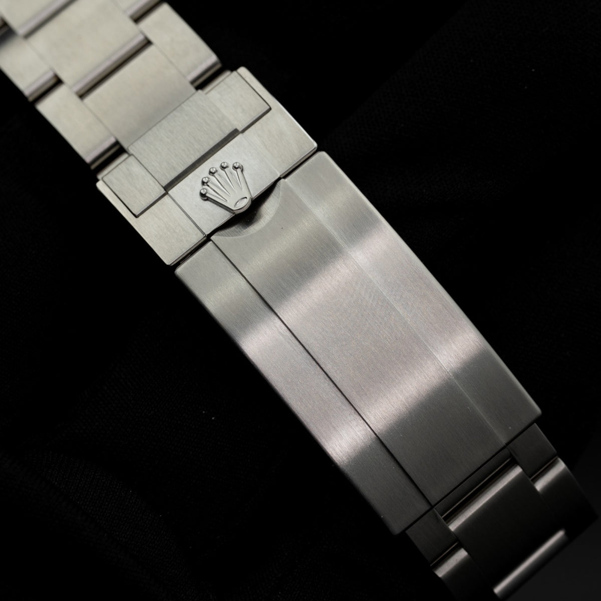 8240315