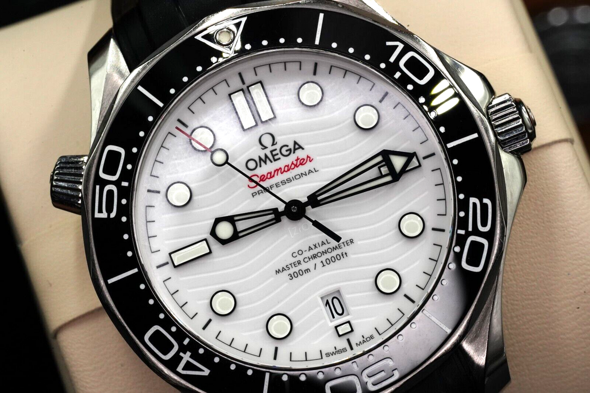 Omega Seamaster Professional  | Ref. 210.30.42.20.04.001