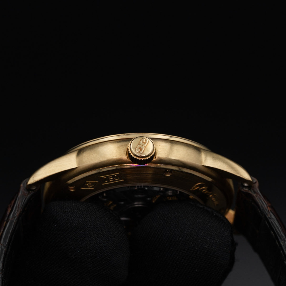 8240098