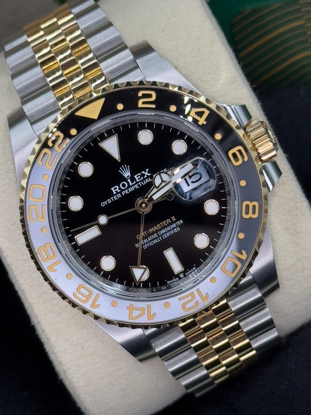 Rolex GMT Master II | Ref. 126713GRNR | Mint condition | "Bumblebee"