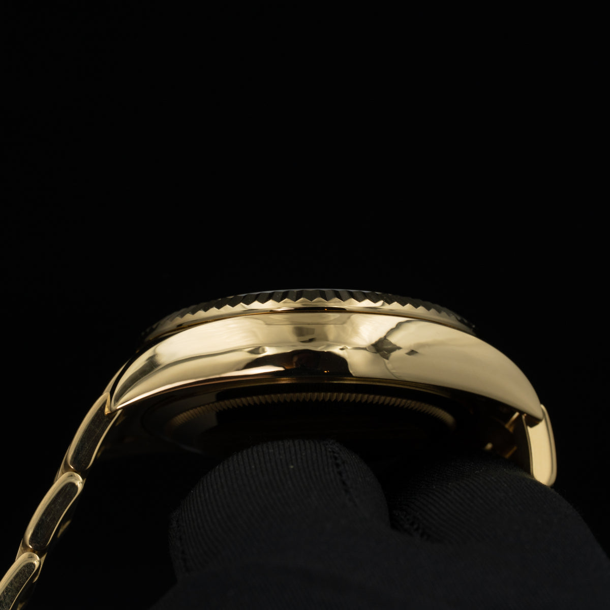Rolex Sky-Dweller | 326938 | Yellow Gold | Sundust Dial w/ Roman Numerals | Box & Papers