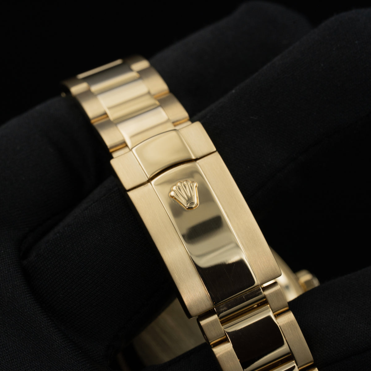 Rolex Sky-Dweller | 326938 | Yellow Gold | Sundust Dial w/ Roman Numerals | Box & Papers