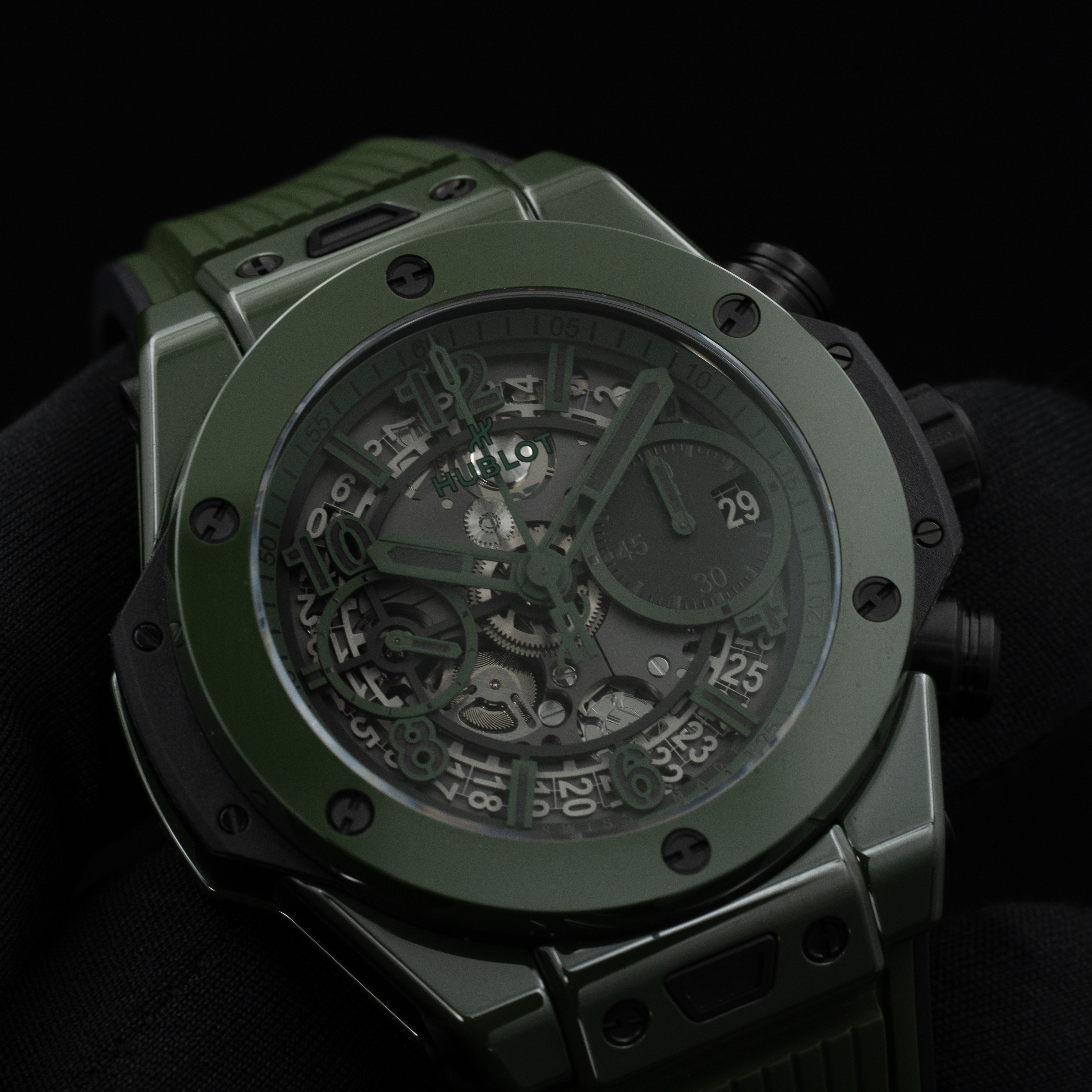 Hublot Big Bang Unico Green Ceramic | 441.GX.5210.RX | Box and