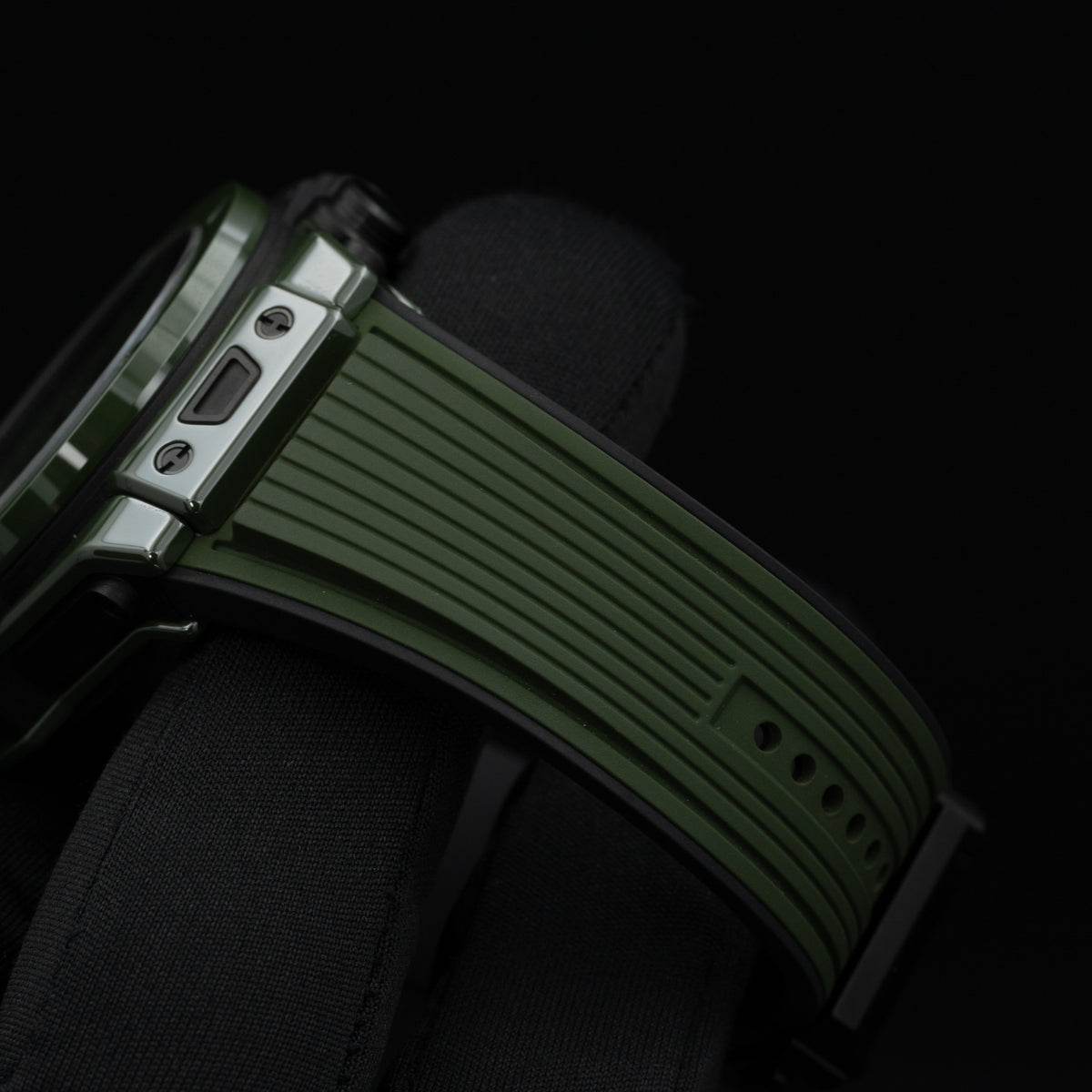 Hublot Big Bang Unico Green Ceramic | 441.GX.5210.RX | Box and Papers