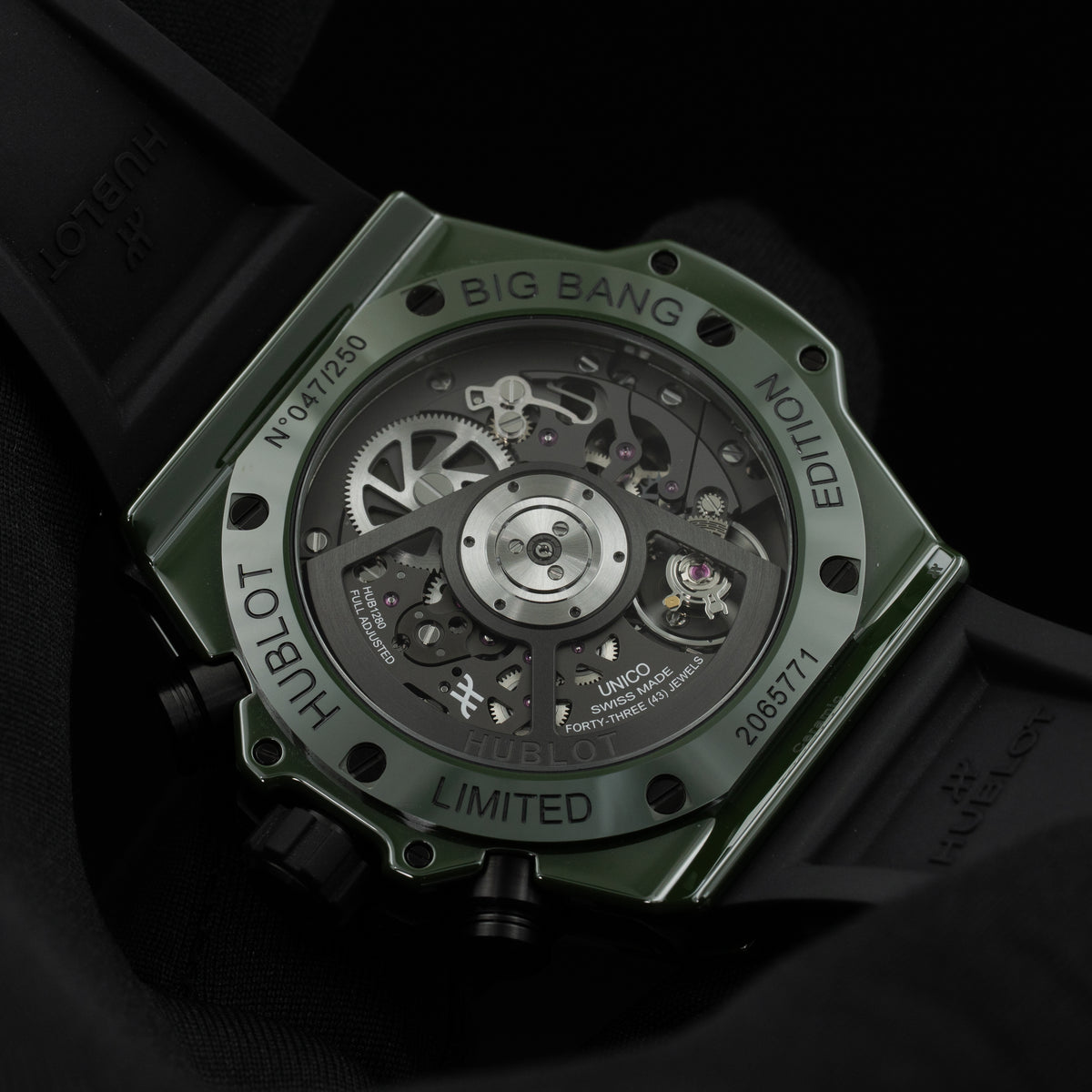 Hublot Big Bang Unico Green Ceramic | 441.GX.5210.RX | Box and Papers