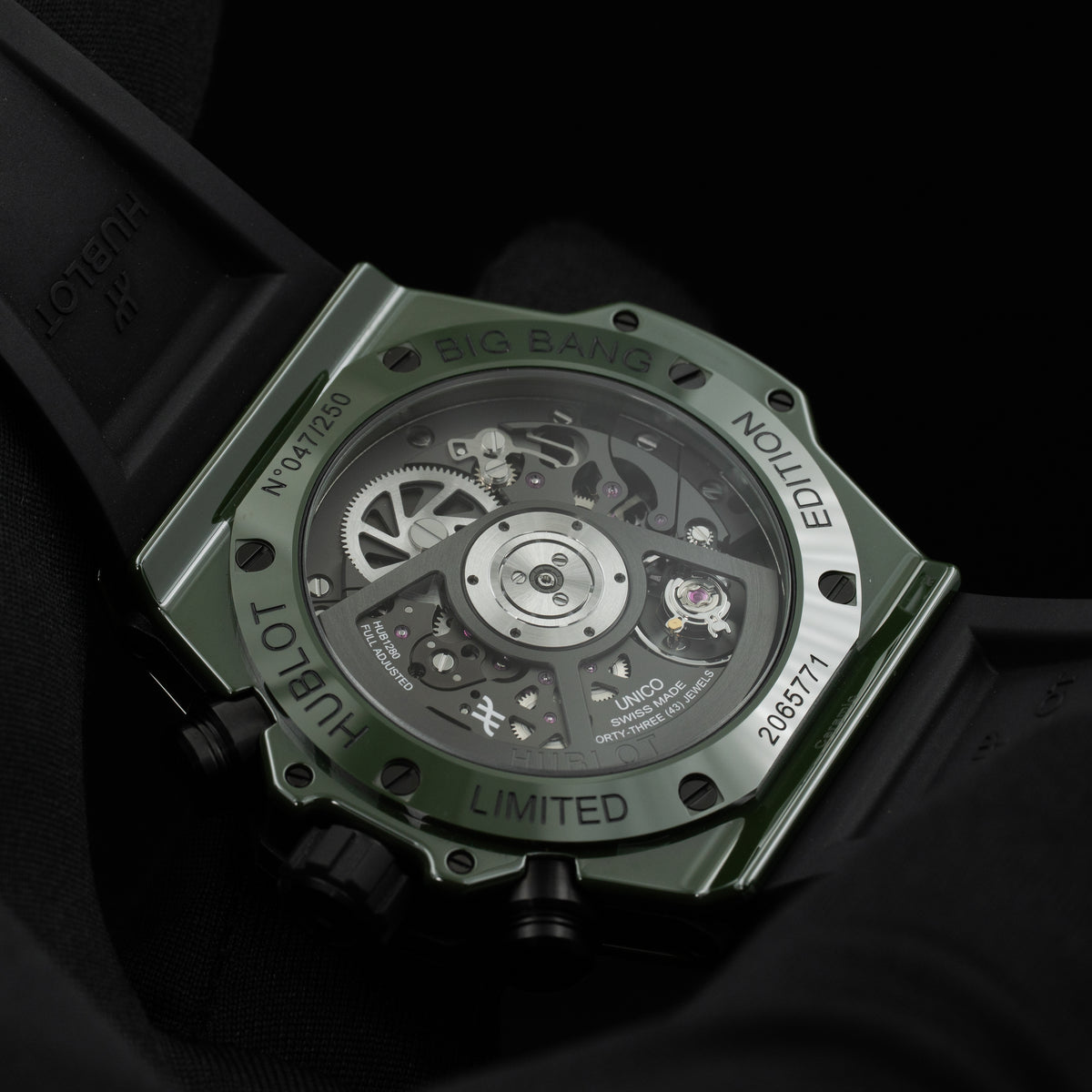 Hublot Big Bang Unico Green Ceramic | 441.GX.5210.RX | Box and Papers