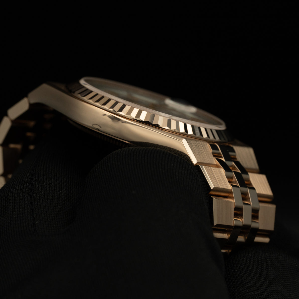 Rolex Land-Dweller | 40mm | ref 127335 | Complete | 2025